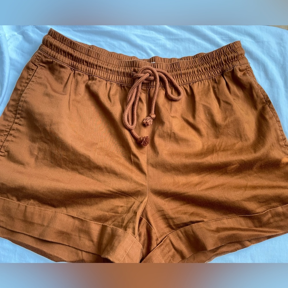 Lou and Grey rust shorts